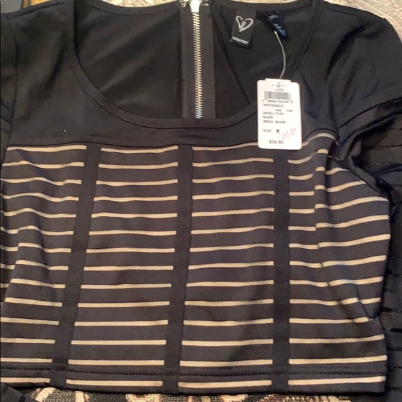 Windsor Top size M.  NWT - Picture 3 of 6